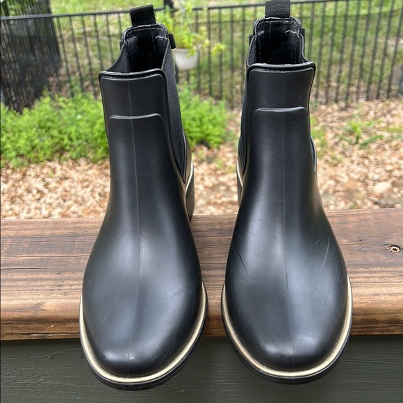 kate spade Shoes - Kate Spade Black Winter Chelsea Boots